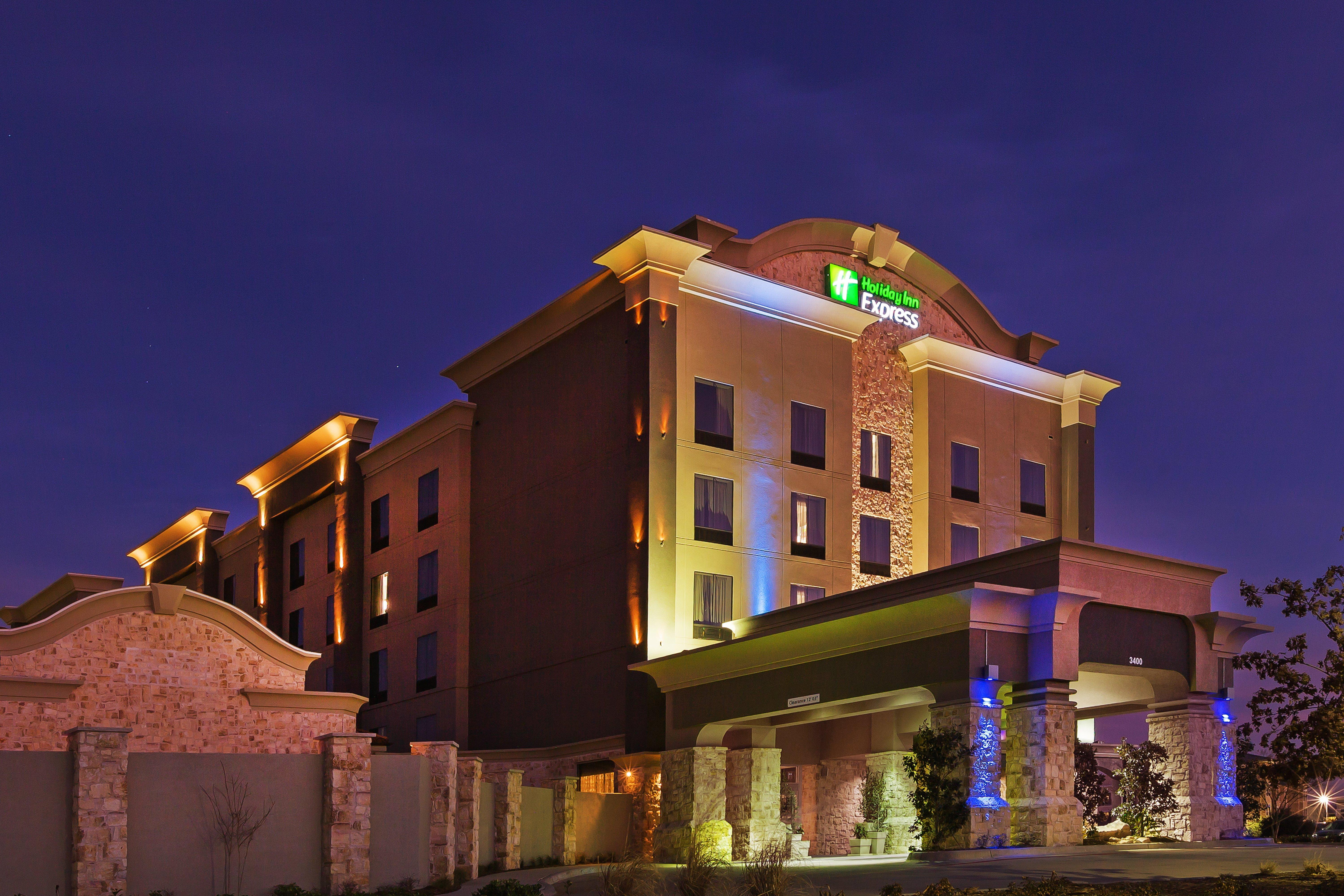 Holiday Inn Express Frisco Legacy Park Area, An Ihg Hotel Eksteriør billede